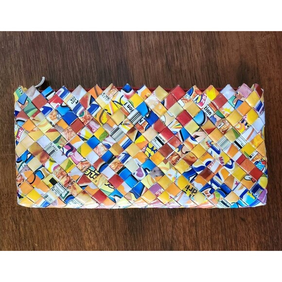 Nahui Ollin Clutch/Wristlet Candy Wrapper Multicolor Bag - Picture 6 of 8